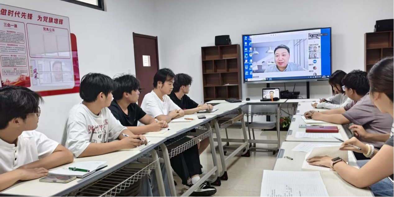 校友线上传经验 凝心聚力共成长——437ccm必嬴国际开展学生会干部交流分享会